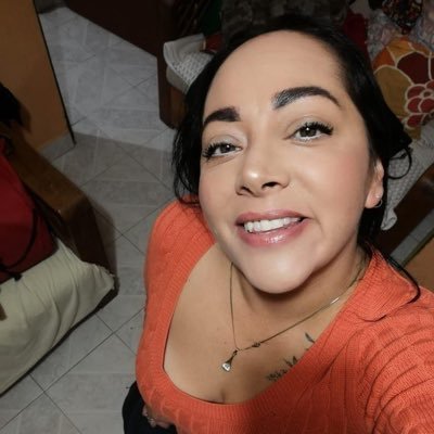 EdnaZarago13's profile picture. ☺️