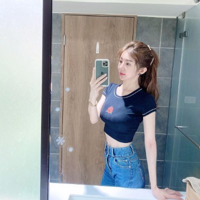 ange_988_'s profile picture. Empowering women to lead, launch & level up. 💡🌍 #WomenInBusiness