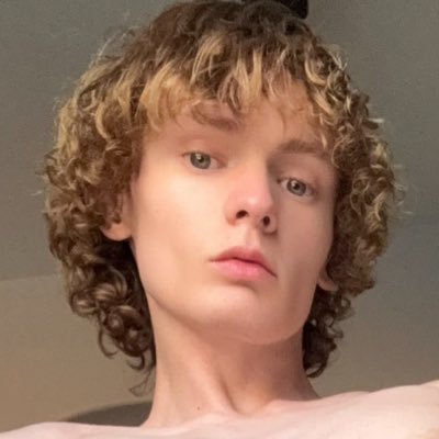 Spikey Dee Profile
