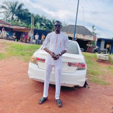 PaulNDaniel2's profile picture. Playing games but doesn't play with time