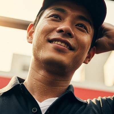 HkQHfxxkjy0XZiL's profile picture. 給与明細という絶望の手紙を怒りに変えて、今日も汗をかいて働く、中堅商社の子会社勤務の半肉体労働者。週6.5日勤務で年収は約10年ほぼ増えず。働いたことが最低限報われる社会を望んでいます。