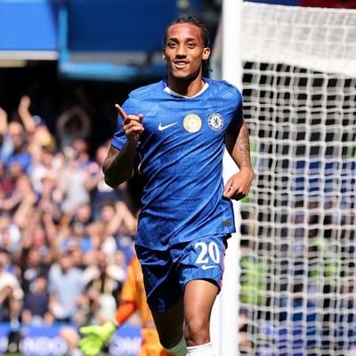 GichanaBri64405's profile picture. Teacher of English and literature.