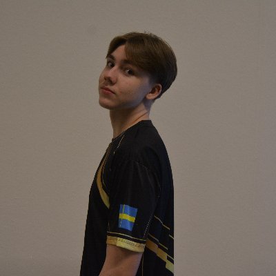 16 🇸🇪
Top 800 Faceit Peak/3800 Elo Peak
https://t.co/Tj0PT2S6hl