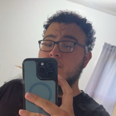 SZiiian's profile picture. 25