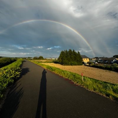 AeorPhotos's profile picture. ストリートフォトグラファー。都市の日常、ファッション、そして人々の瞬間を捉える。Instagramでクリエイティブな世界を共有。📸 #StreetPhotography #UrbanVibes DM 📥