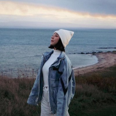 LinaTan1312234's profile picture. 🌛 Over the moon 🌙 
   Travel enthusiast ✈🤩 
 ✝ I believe in God 
Passsionate about making the world a better place smile at a time ⌚ ☺