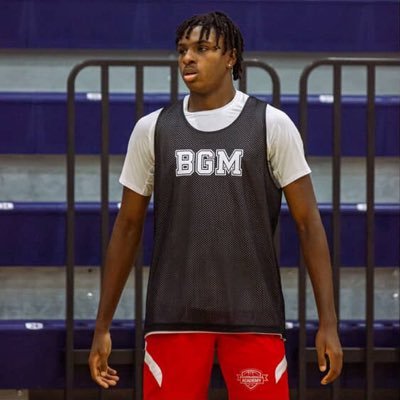 Richmond Heights | 6’5 185 | C/O 26 | 3.5 GPA | Phone: 440-725-9901