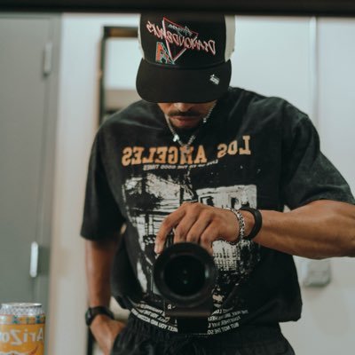 studiopeel's profile picture. Houston, TX Photographer & Videographer Follow On IG Page For More Photography & Videography: @_studiopeel