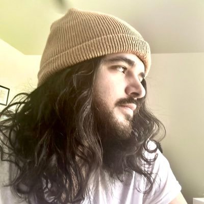 Lawyer ⚖️/ ⚽️/ 🎮 / Don’t take my tweets seriously / Horror fanatic💀 / DBD / Scorpio / #BLM #lawtwitter 🇲🇽🇦🇷🇮🇹🐺