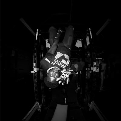 C/o 2026 220lbs 5ft. 9in. G/DE/OLB/MLB|Bench:280 Squat:415 |2023 state champion| @SPHSPIRATES (423) 364-4763 NCAA ID 2404262197 (2.76gpa)