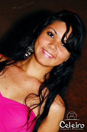 Ame a Vida mesmo estando longe d quem amamos
Conquiste os sonhos,e realize-os sem medo!
,msn evelin_limagata2009@hotmail.com