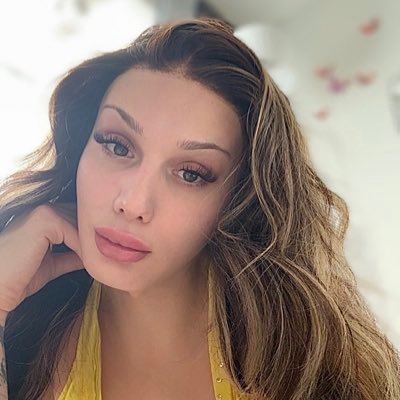 TSArianathedoll Profile