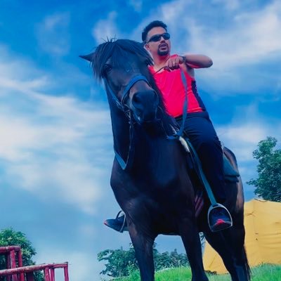 DineshFrnz's profile picture. sathi