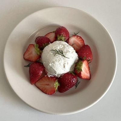 azure4196's profile picture. 