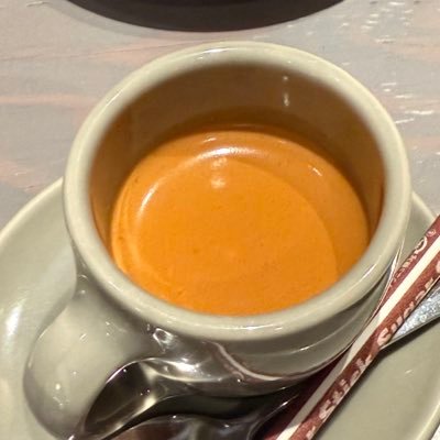 njoyesplife's profile picture. ホームバリスタ始めました☕️毎日エスプレッソ淹れてる。至高のエスプレッソを探求中。たまにお店にも行く。エスプレッソのある人生を楽しみたい♫