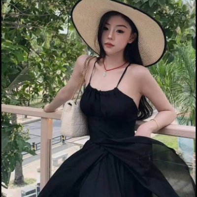 qqmar1nus's profile picture. 