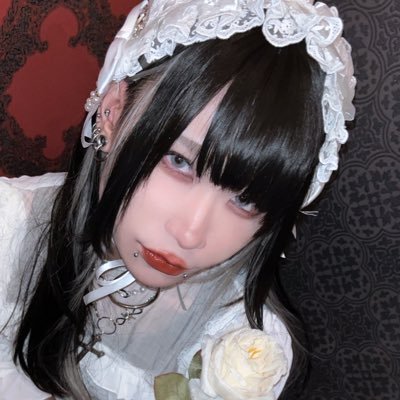 / ぉなにしてるどーが見たい人はふぉろーして / 女子 20代  / 絡みましょー