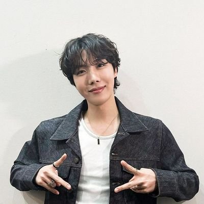 ReginaFlor8755's profile picture. idk