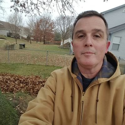 calikinsauce's profile picture. Enjoy the moment 🌻🌱❤️💯