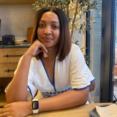 Sagittarius ♐️book reader 📖❤️ @ChelseaFC 💙Sunflower Lover🌻 Isiah60:22