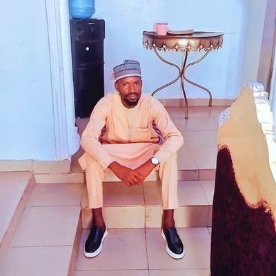 ☪️ Muslim/3rd Born/Farmer/HUK Poly alumni/Al-Qalam univ.Alumnus/Certified Chemist🥼/member of polymer inst of Nig(MPIN)/Enterpreneur/Msc in clinical chemistry ⚗