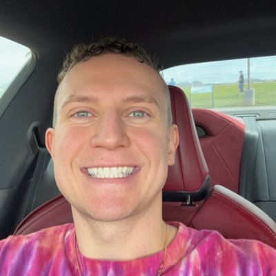 tsilva189's profile picture. READ MY BOOK “Living Proof” OUT NOW!!! (Links below) 🙏🏼God | 🔊EDM |💥Exercise&Wellness B.S.