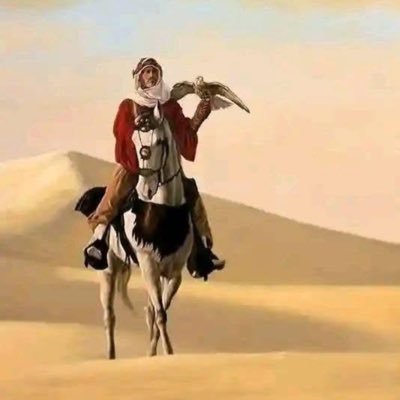 قُل للحميرِ وإن طالت معالفُها ... لنْ تَسبِقَ الخيلَ في ركضِ الميادينِ