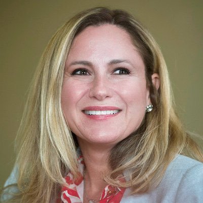 Mother, Latina, first South American immigrant elected to Congress, fanática del Inter Miami.