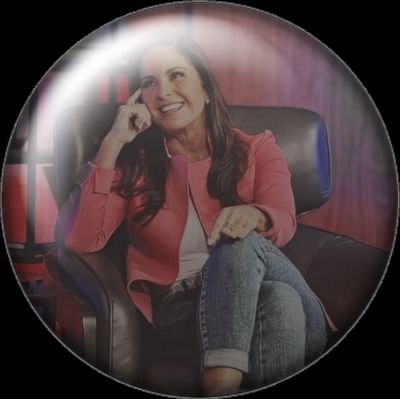 ✨ luz que nunca se apaga
🌷 mi reina, mi Lucero
💌 fanpage con amor
