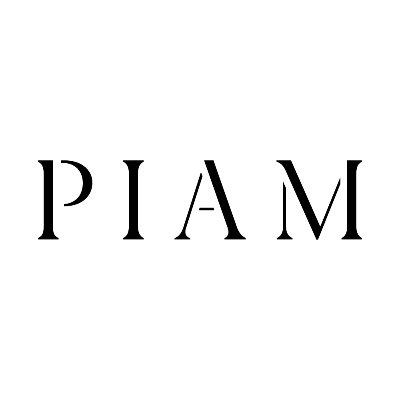 At Pretty In A Minute, we are passionate about helping you achieve the perfect hairstyle every day. Our company was founded with a vision to revolutionize the w