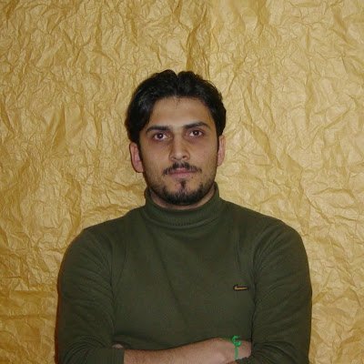 Amireskandari45's profile picture. 