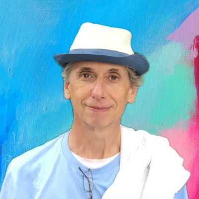 Nómada minimalista, practicante de salud natural, vida sostenible, y aspirante a tener alas