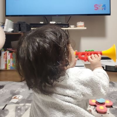 最愛の子供が一歳の誕生日目前に連れ去り被害にあいました。
記録を綴っていきます。
心が折れないように応援して頂けると嬉しいです。