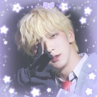 cat ☆ (@puppyonthem00n) 's Twitter Profile Photo cat ☆ (@puppyonthem00n) 's Twitter Profile Photo
