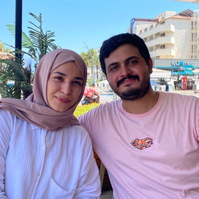 ToothlessHdk's profile picture. Just a Random Guy