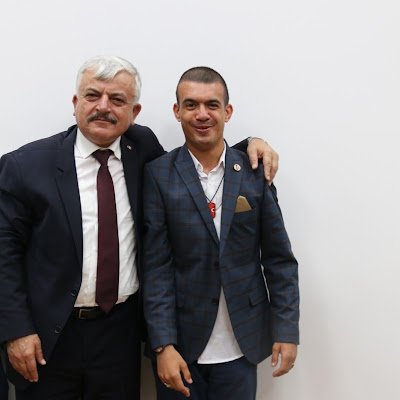 ÇAYIROVA MİLLİYETÇİ HAREKET
PARTİSİ
SİYASETÇİ ÇAYIROVA MİLLİYETÇİ HAREKET PARTİSİ TEŞKİLAT