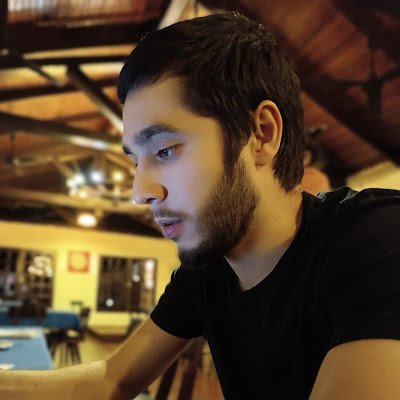 e_centu's profile picture.