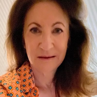 VerdesVeronique's profile picture. 