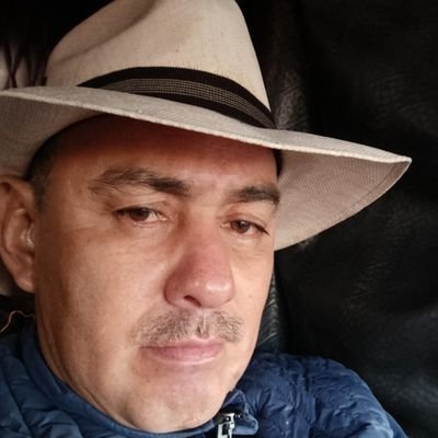 De Iztacalco CDMX . EN san lucas el grande puebla operador de camion de carga,como todo con defectos y virtudes apesar de todo soy un vato sencillo