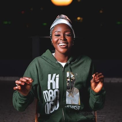 Journaliste passionné Kimbanguiste | Porte-voix de l’actualité et de la foi | Choriste de la Chorale deDirigeants| Toujours connecté à la vérité et à la lumièr