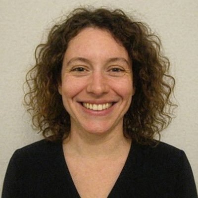 fatmagunes7953's profile picture. hinek fesadî hinek derew hinek jî nerazîbûn