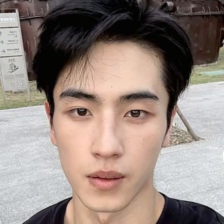 wangheshan0369's profile picture. 