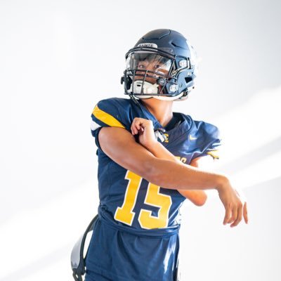 Crean Lutheran/ C/O 2029 / 4.0 gpa / QB/ lucas.14.wong@gmail.com
