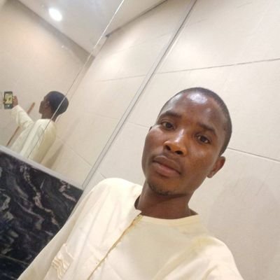 SaifullahA85116's profile picture. saifullahi Aminu born in 2002 study at msscgy