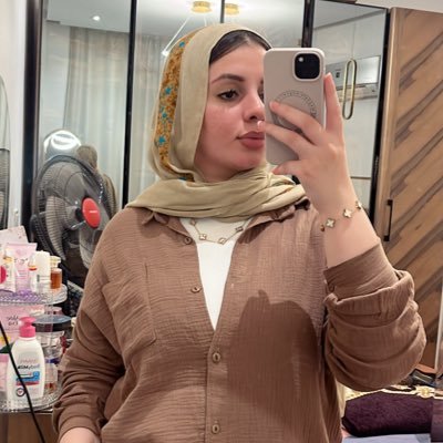 إنه عقلي فلا تبحث فيه عن أفكارك  ..