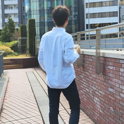 浜田省吾や尾崎豊のことをツイートしてます。それ以外の音楽も話題にします。ライブにも積極的に参加しています。音楽を通しておもしろい発見ができたらいいです。どうぞよろしくお願いします🎸