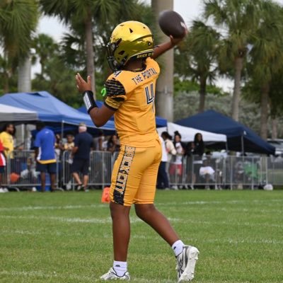 5’1| 105 pounds| C/O 2031| 4.2GPA| #1 QB in class of 2031⭐️| Battle Sponsor🙏🏾| Son of former NFL player Mike Pouncey‼️| 💯🐐. 1𝔬𝔣1🥇