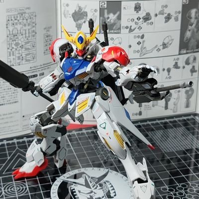 An Architect Wannabe, Dota 2 Enthusiast, a Father, Son n Brother to a Wonderful Family;) and just recently a gunpla builder😁
plamo gang unleashed