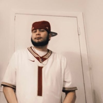 Just a guy that loves sports… Die Hard #RepBX #JetUp #NewYorkForever and #GoNoles fan and also a Casual WWE fan