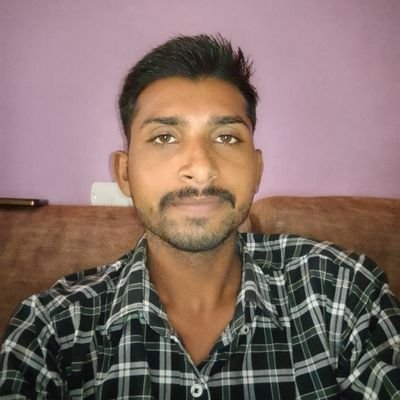 जो मुझे समझ न सका, उसके लिए मेरे सारे अल्फाज रद्दी है ✍️☺️